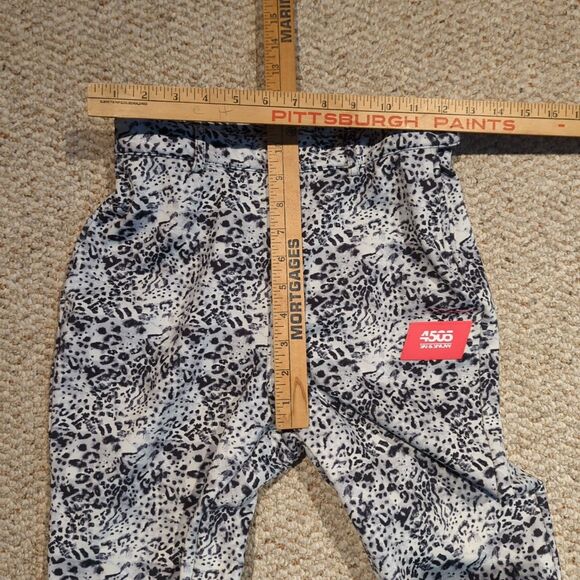 ASOS 4505 Ski Snow Pants Womens 6 Black White Stirrup Snowboard Leopard Print - Picture 3 of 6
